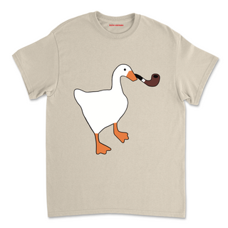 Ameri Camden 'Goose smoking a pipe' T-shirt